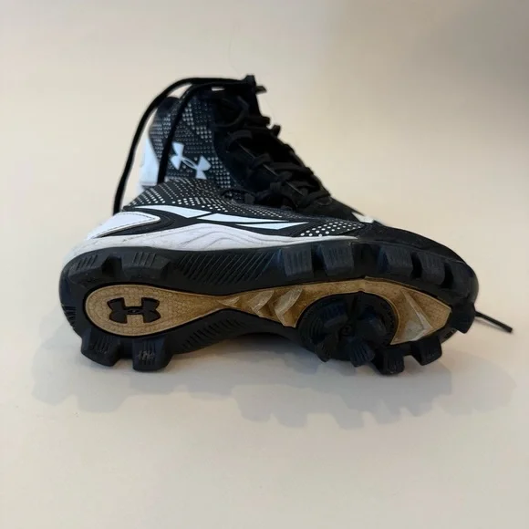 Under Armour Kids Black and White baseball shoes - Picture 3 of 4
